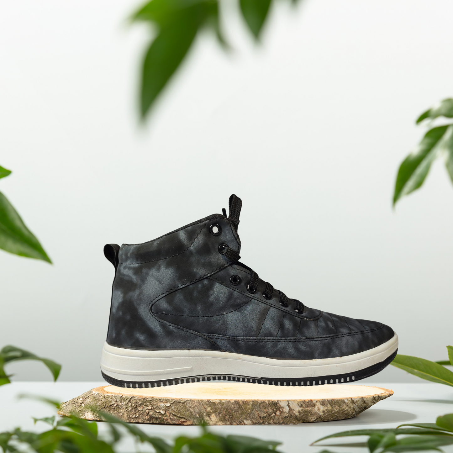 High Tops Fashionable Shoes for Men's